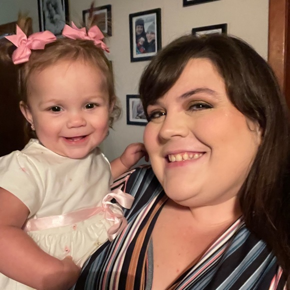 Welcome to my closet! - Picture 8 of 16